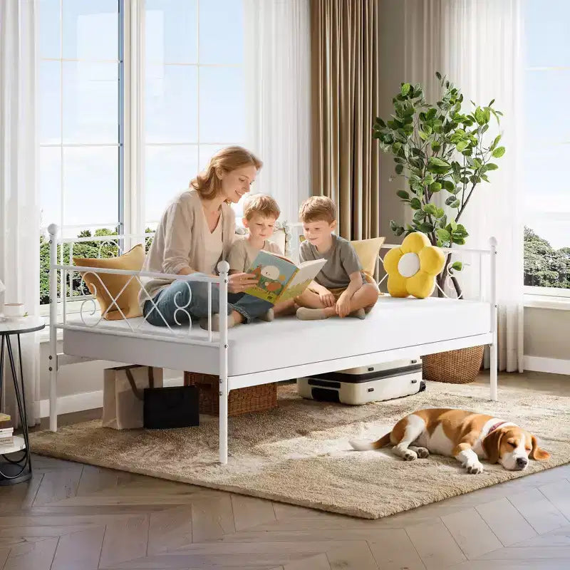 Twin Metal Sofa Bed w/ Heart-Shaped Headboard, Sturdy Daybed Frame for Kids Bedroom & Guest Room, Heavy Duty Slats, No Box Spring Needed